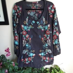 Johnny Was Dark Gray Tunic with Multicolor Floral Embroidery